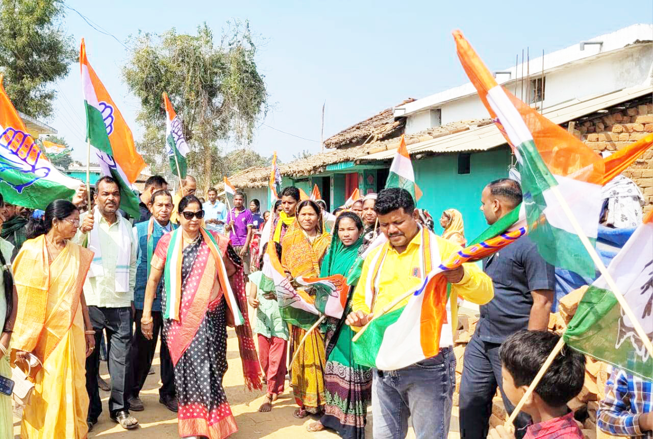 कौहाबाहरा में हाथ जोड़ो यात्रा  का शुभारंभ
