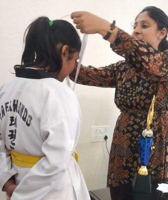 राज्य स्तरीय स्पर्धा में सरगुजा पुलिस ताइक्वांडो क्लब का शानदार प्रदर्शन, 16 पदक जीते