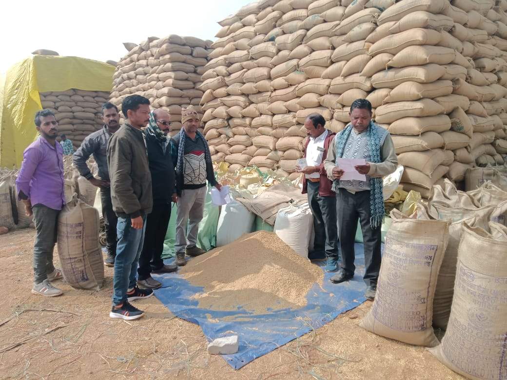 इस बार 4077 से अधिक किसानों ने समर्थन मूल्य पर बेचा धान