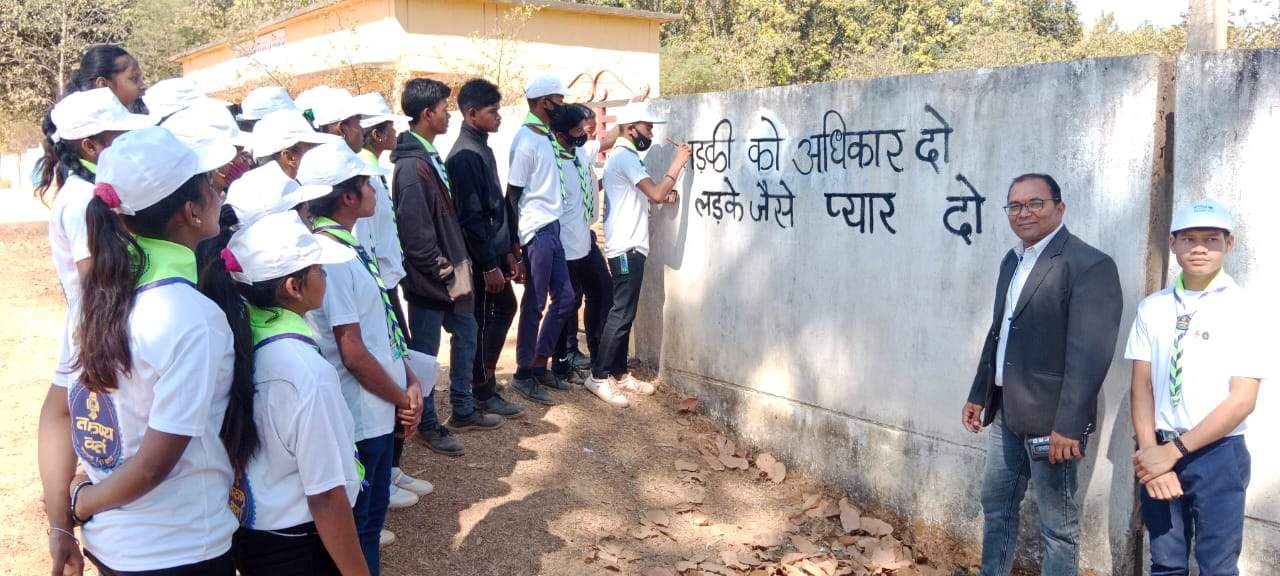 संबलपुर और सिंगनपुर में तारुण्य वार्ता शिविर