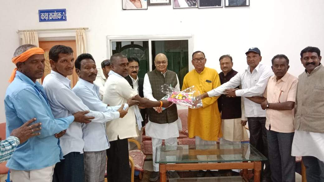 सिरपुर मेला दर्शन कर कार्यकर्ताओं से मिले अग्नि
