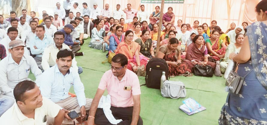 शिक्षक फेडरेशन की हड़ताल दूसरे दिन भी जारी