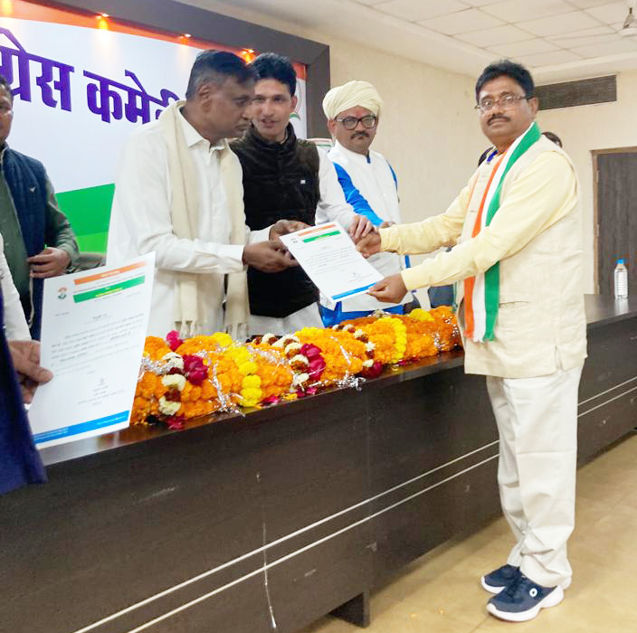 बचेली के रवि बने असंगठित कामगार एवं कर्मचारी कांग्रेस के प्रदेश सचिव