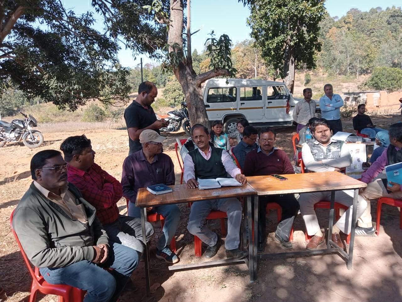 बेंदोपानी में विशेष शिविर : सडक़ बिजली पानी सहित 31 आवेदन 