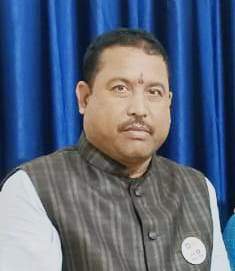 बीमा अभिकर्ता की सडक़ हादसे में मौत,  पत्नी गंभीर, हाइवा जब्त, चालक फरार