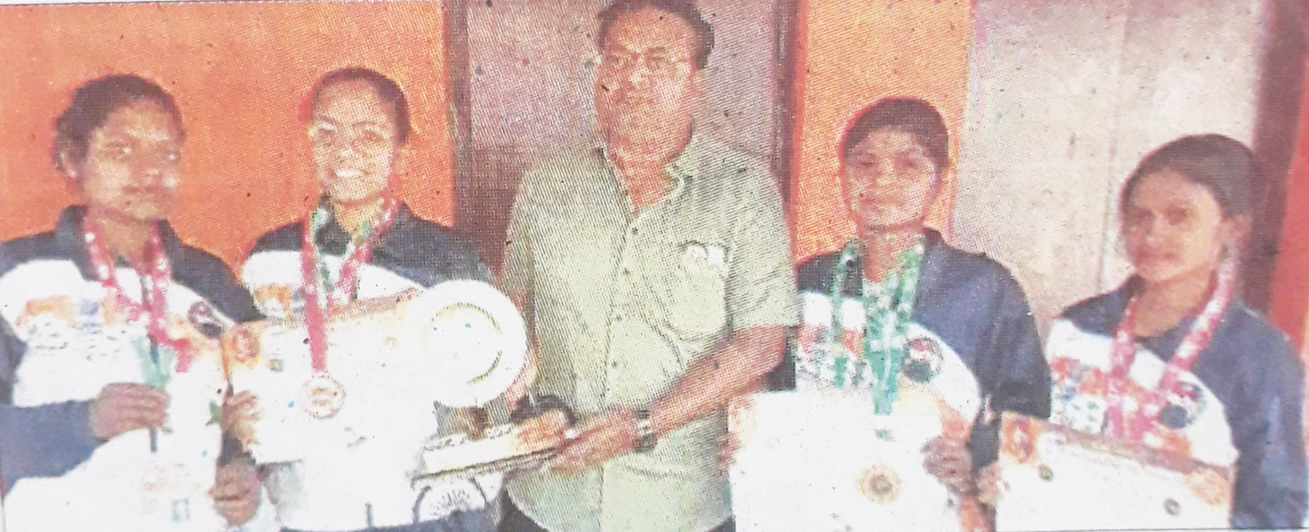 इंटरनेशनल कराटे चैंपियनशिप: बलौदाबाजार के खिलाडिय़ों ने जीते 10 पदक इंटरनेशनल कराटे चैंपियनशिप: बलौदाबाजार के खिलाडिय़ों ने जीते 10 पदक