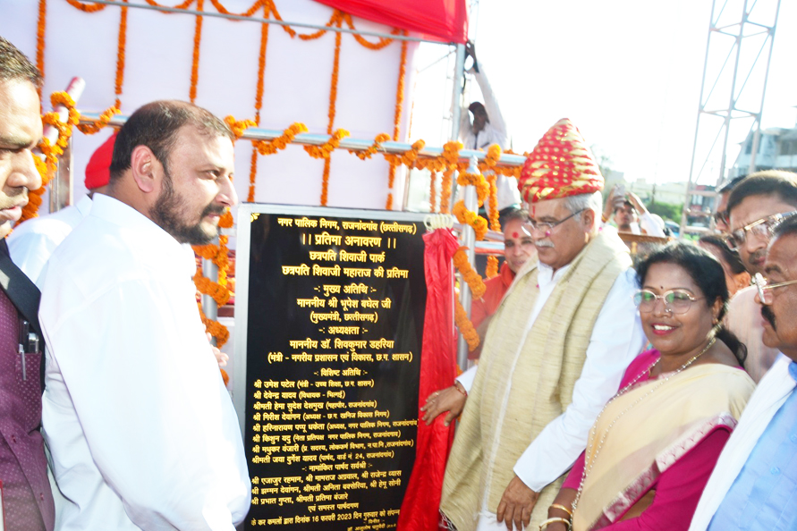 छत्तीसगढ़ की संस्कृति में रामायण मंडलियों  का है विशेष स्थान-महंत रामसुंदर दास