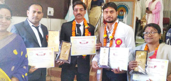 छुरिया ब्लॉक के 4 शिक्षकों का सम्मान