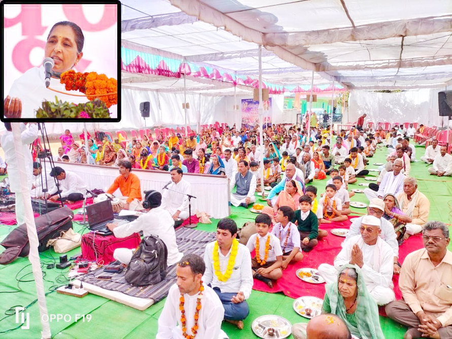 माता-पिता के पूजन से मिलती है  सफलता - सुशीला