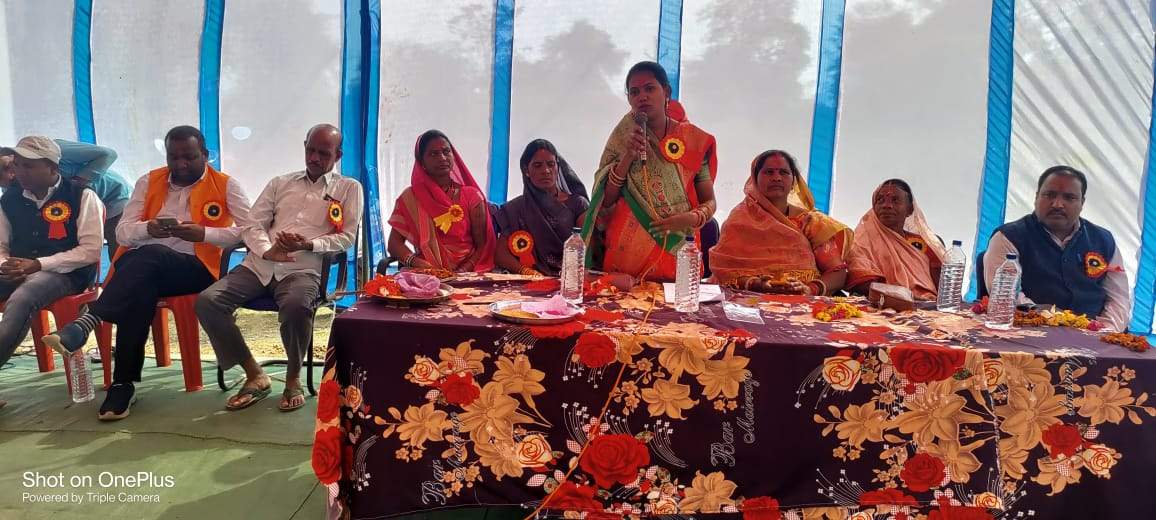 आदिवासी पैकरा कंवर समाज भवन का लोकार्पण