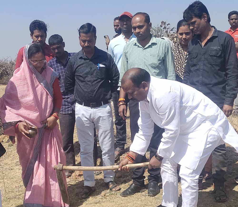 छग में अपार बहुमत के साथ दोबारा बनेगी कांग्रेस की सरकार - कमरो छग में अपार बहुमत के साथ दोबारा बनेगी कांग्रेस की सरकार - कमरो