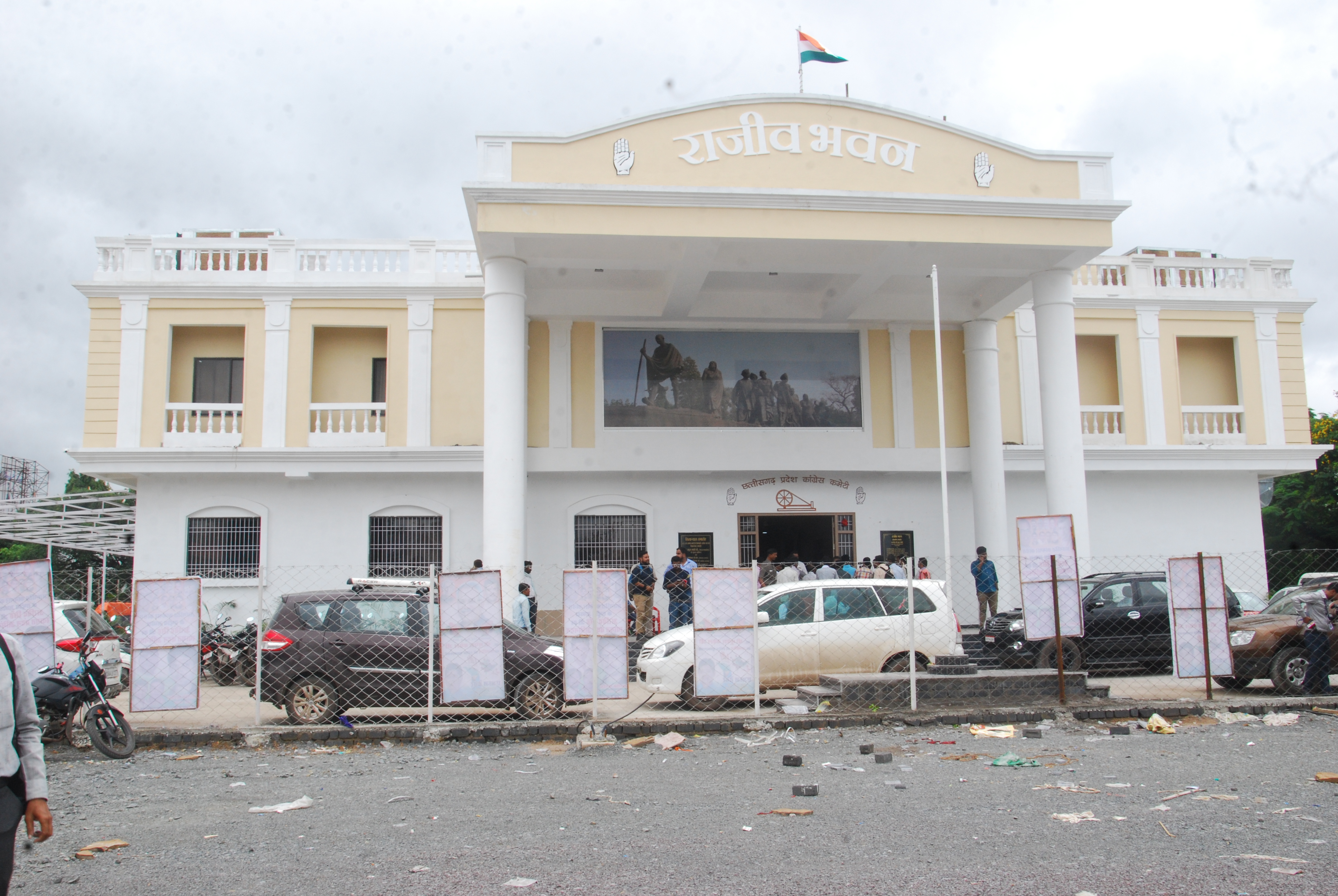 वीर नारायण सिंह नगर में बना कंट्रोल रूम, निजामुद्दीन प्रभारी
