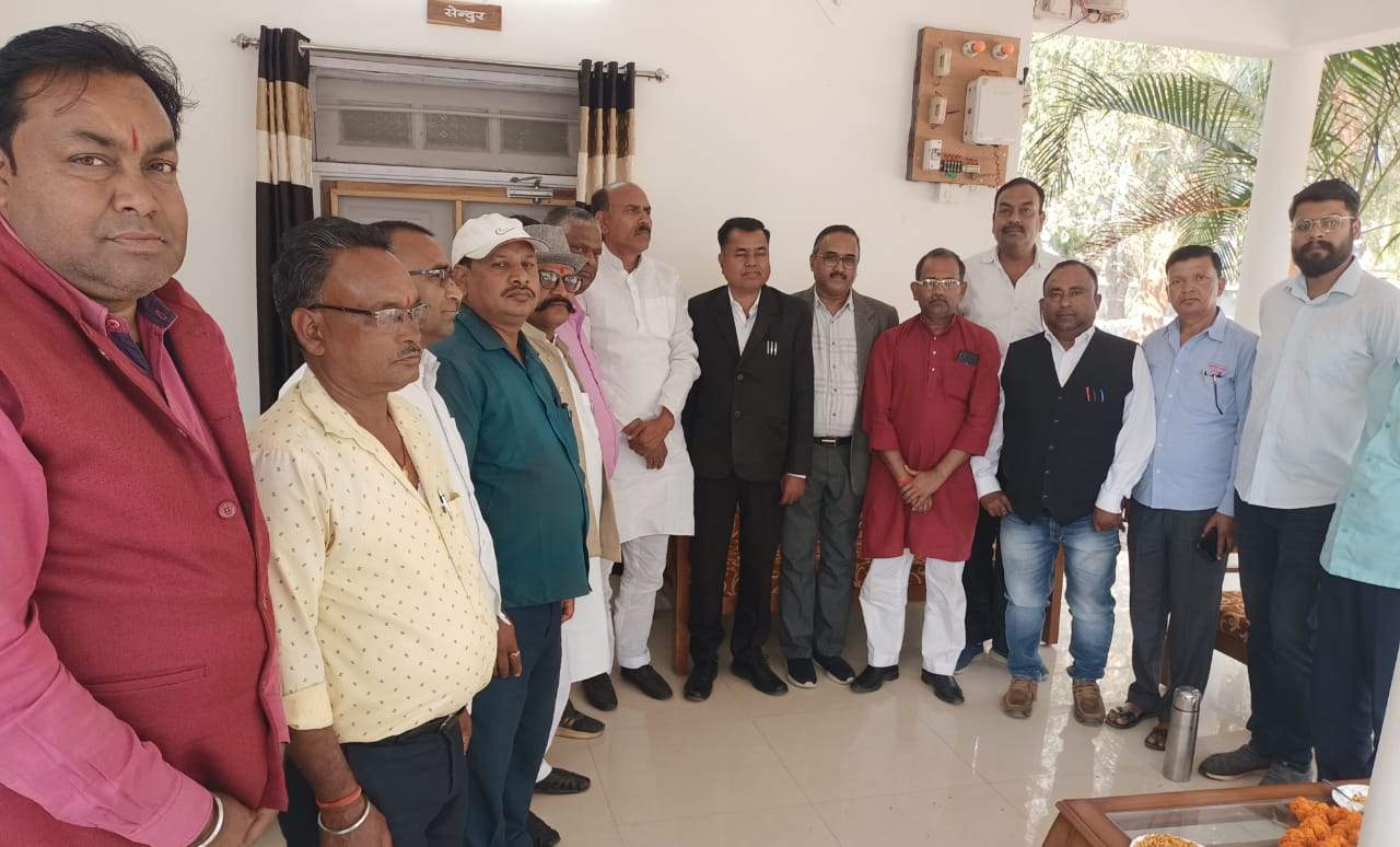 झारखंड सरकार के पूर्व मंत्री त्रिपाठी का रामानुजगंज में भव्य स्वागत