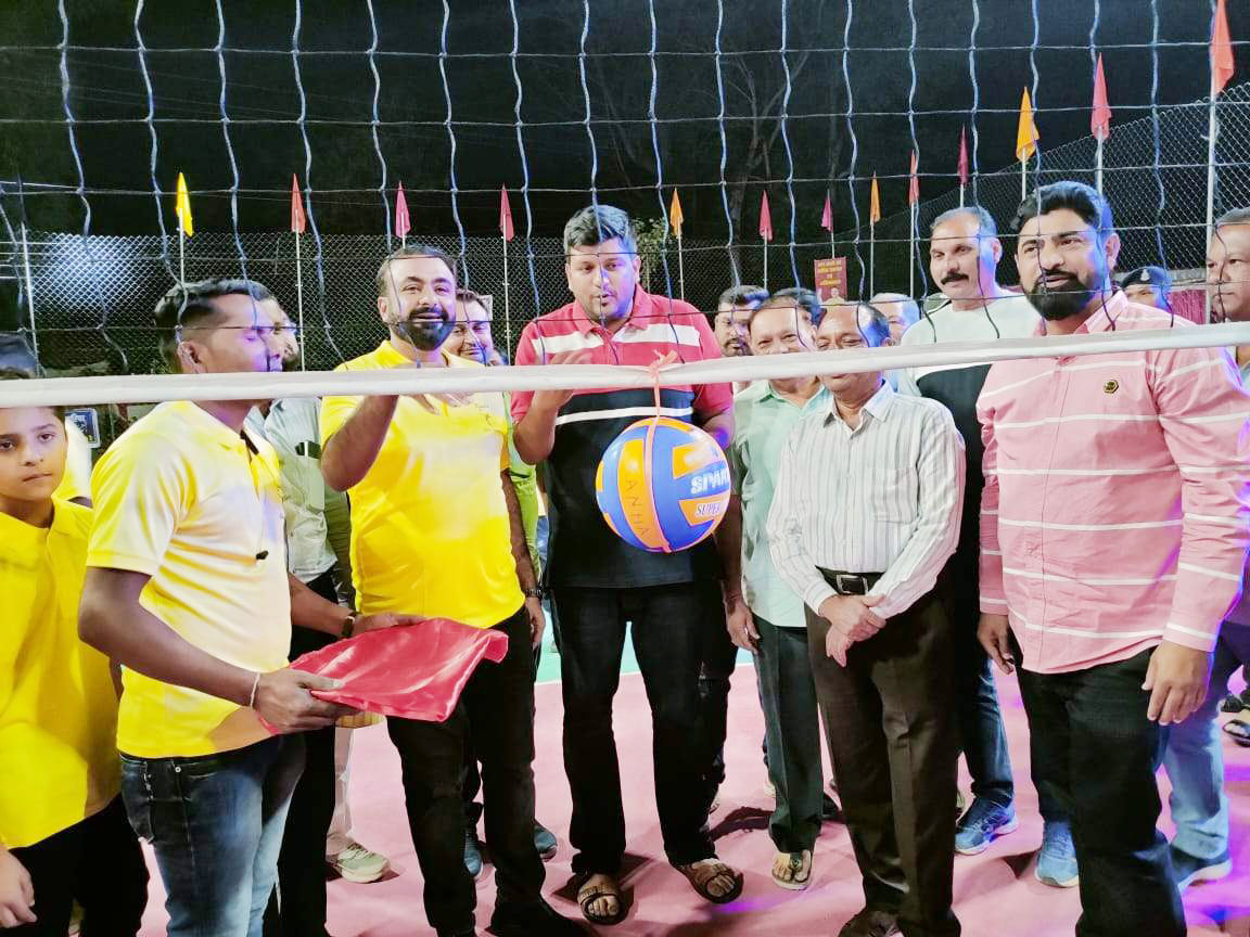 3 दिनी वॉलीबॉल स्पर्धा 3 दिनी वॉलीबॉल स्पर्धा