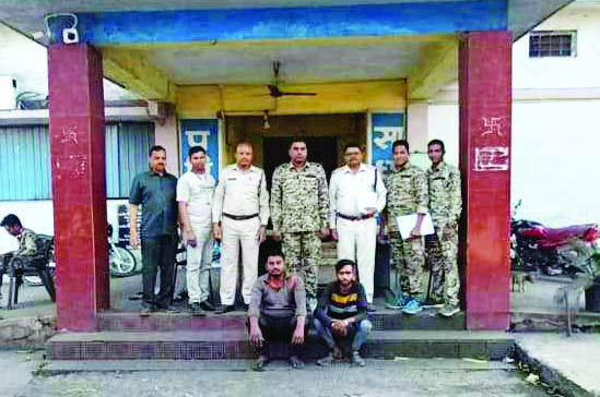 चोरी का कोयला परिवहन, दो ट्रेलर वाहन जब्त, दो गिरफ्तार