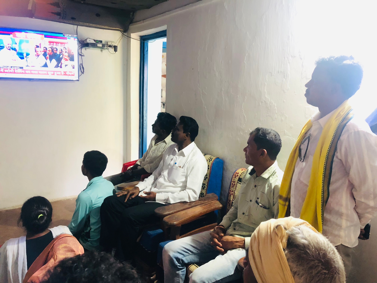 पूर्व विधायक ने कार्यकर्ताओं संग मन की बात सुनी