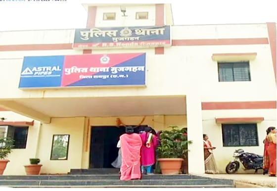 पत्नी ने किचन, पति ने बेडरूम में लगाई फांसी