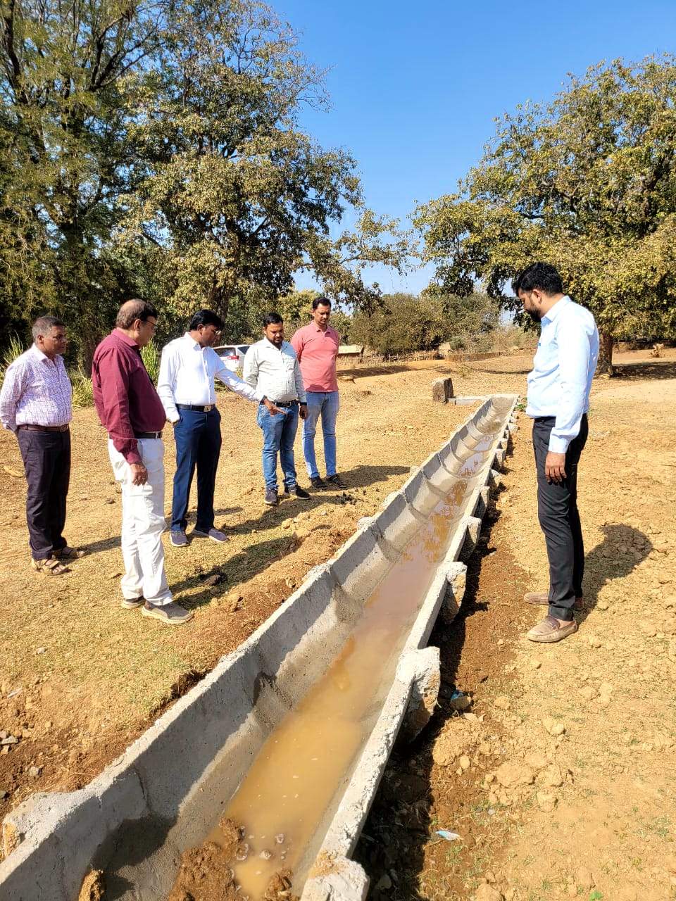 मनरेगा से बन रही 18 किमी लंबी फील्ड चैनल
