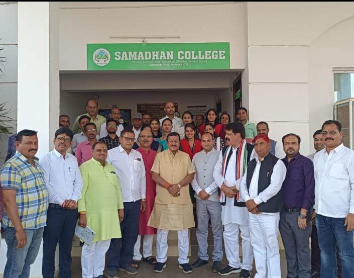 अपने माता-पिता व गुरुजनों के सपनों  को साकार करें - सांसद बघेल