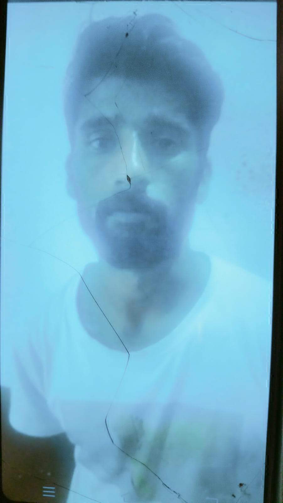 तलवार लहराते युवक गिरफ्तार