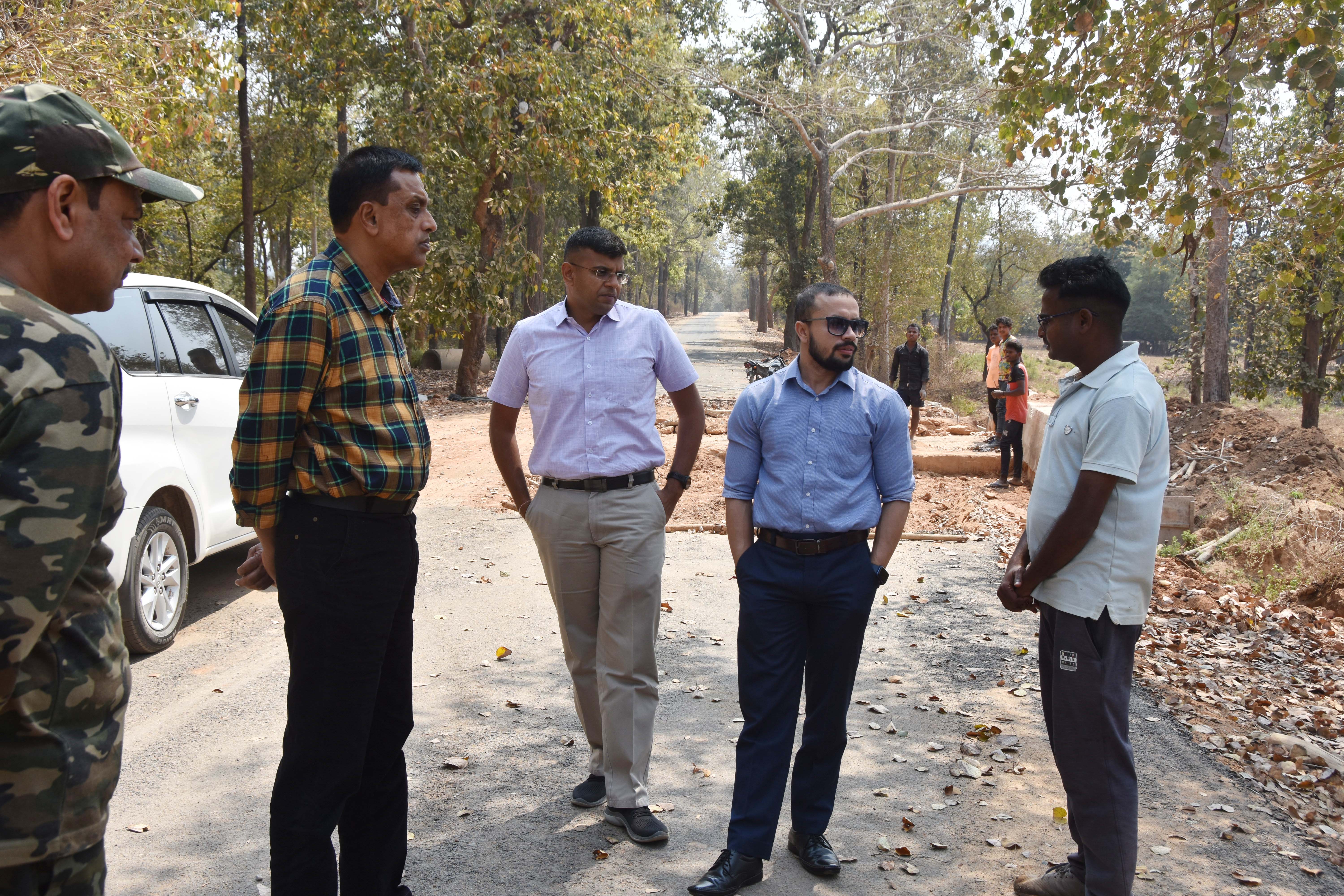 आवागमन सुविधाएं हो रही मजबूत