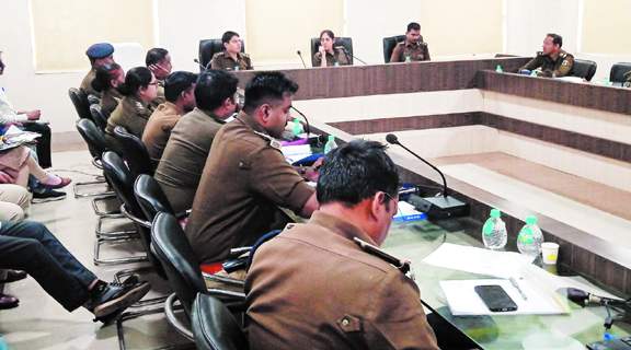 होली से पहले जिले में तगड़ी सुरक्षा व्यवस्था कर हुड़दंगियों पर सख्त कार्रवाई करें-एसपी