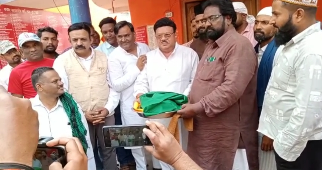 संघ के मुखपत्र पांचजन्य में मंदिर की तस्वीर हुई थी साझा संघ के मुखपत्र पांचजन्य में मंदिर की तस्वीर हुई थी साझा