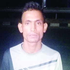 सीएएफ का बर्खास्त आरक्षक करता था चोरी, आरोपी पूर्व में भी हो चुका है गिरफ्तार सीएएफ का बर्खास्त आरक्षक करता था चोरी, आरोपी पूर्व में भी हो चुका है गिरफ्तार