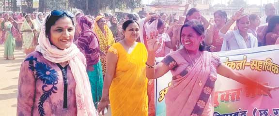 आंगनबाड़ी कार्यकर्ताओं-सहायिकाओं का बढ़ा मानदेय