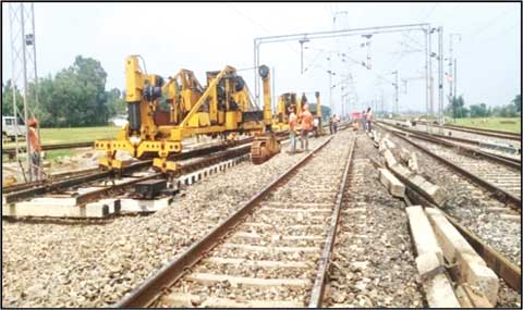 दपूमरे का दावा -11 महीनों में 59 किमी  ट्रैक रिन्यूवल किया गया