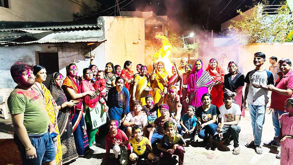 वैदिक होलिका दहन का आयोजन