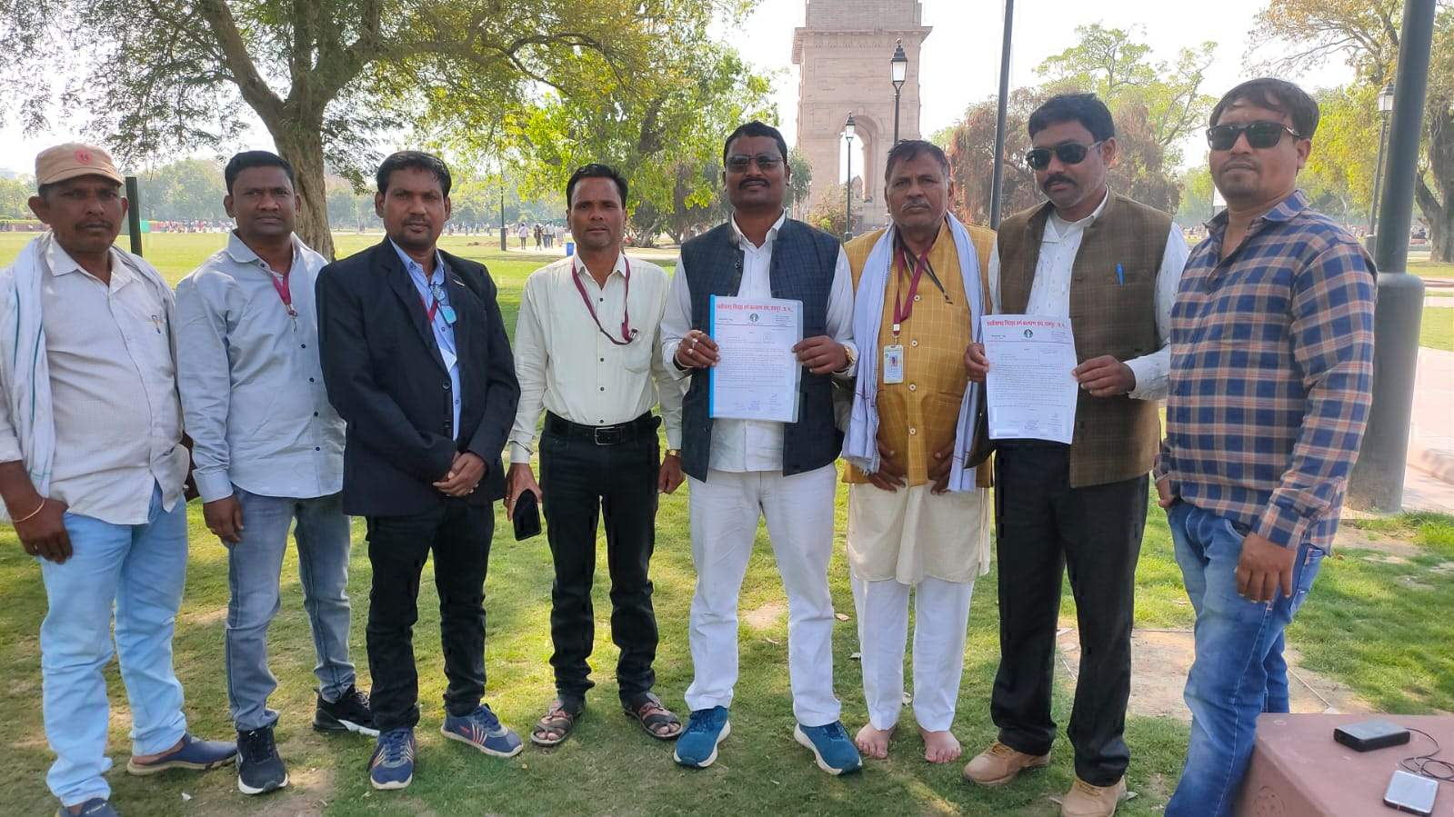 पिछड़ा वर्ग पदाधिकारियों ने दिल्ली में जातिगत जनगणना को लेकर राष्ट्रपति व प्रधानमंत्री के नाम सौंपा ज्ञापन