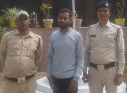 फर्जी इंस्टाग्राम आईडी बना आपत्तिजनक फोटो डाला, आरोपी युवक गिरफ्तार