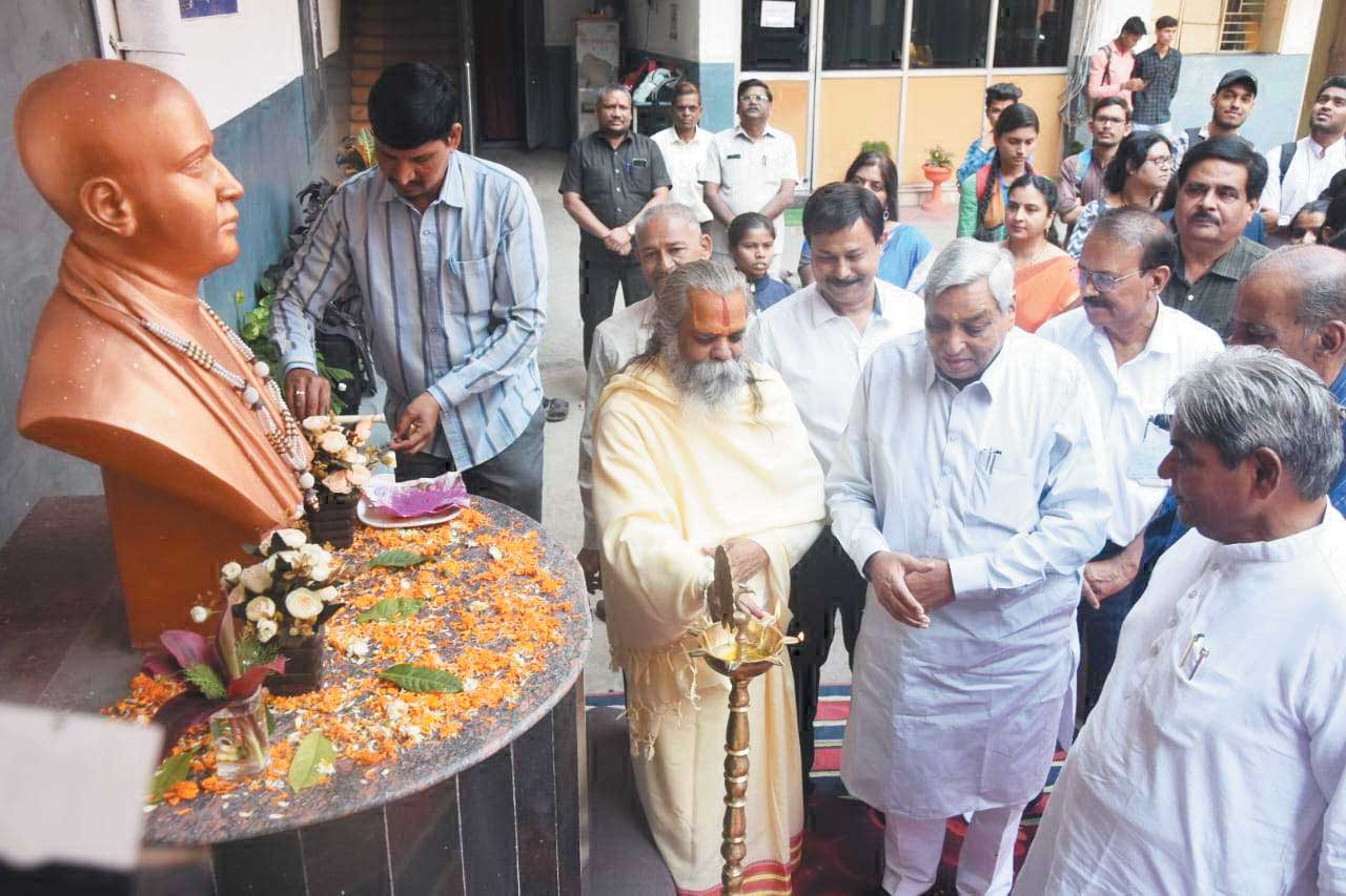 महंत लक्ष्मीनारायण दास की पुण्यतिथि पर नमन