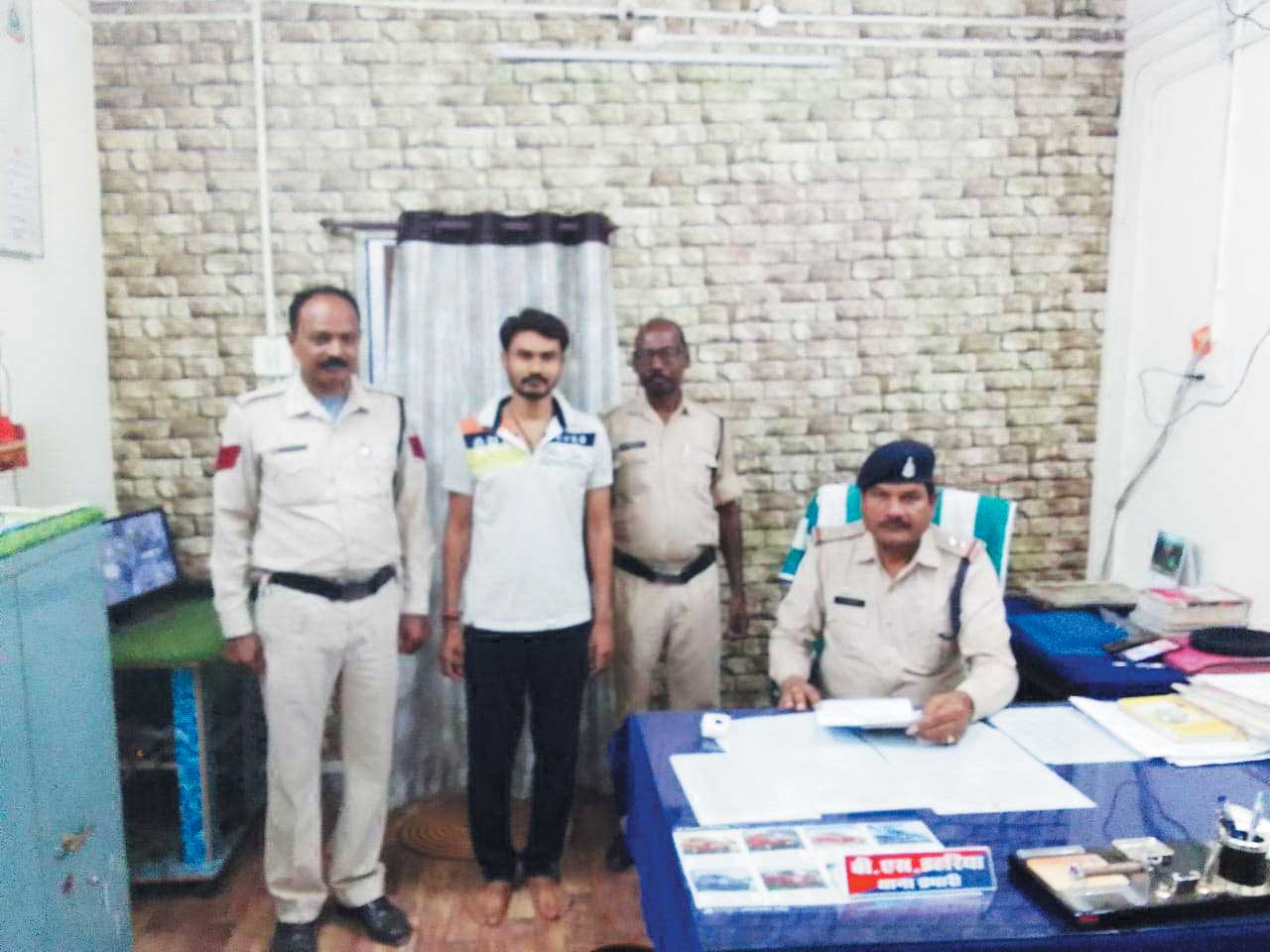 ड्रायवर से मिलकर ट्रेलर मालिक ने की 31 टन कोयले की अफरा-तफरी ड्रायवर से मिलकर ट्रेलर मालिक ने की 31 टन कोयले की अफरा-तफरी