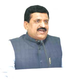विज्ञान पढ़े, समझें और वैज्ञानिक दृष्टिकोण अपनाएं-डॉ. मिश्र विज्ञान पढ़े, समझें और वैज्ञानिक दृष्टिकोण अपनाएं-डॉ. मिश्र