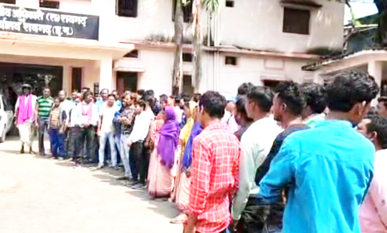 570 किसानों से ली जमीन, मात्र 70 को दी नौकरी 570 किसानों से ली जमीन, मात्र 70 को दी नौकरी
