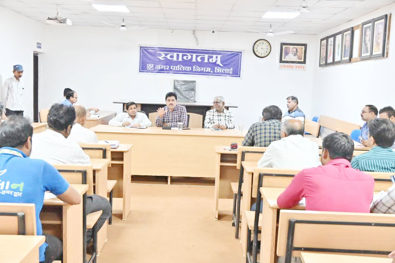 अपर आयुक्त ने ली बैठक, कई महत्वपूर्ण विषयों पर दिए निर्देश अपर आयुक्त ने ली बैठक, कई महत्वपूर्ण विषयों पर दिए निर्देश