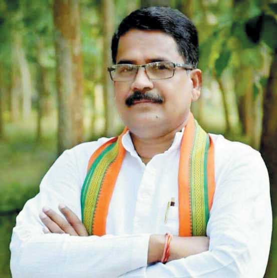 सिहावा क्षेत्र के 35 गाँवों के लोगों को हर हाल में मिले मूलभूत सुविधा-चुन्नीलाल सिहावा क्षेत्र के 35 गाँवों के लोगों को हर हाल में मिले मूलभूत सुविधा-चुन्नीलाल