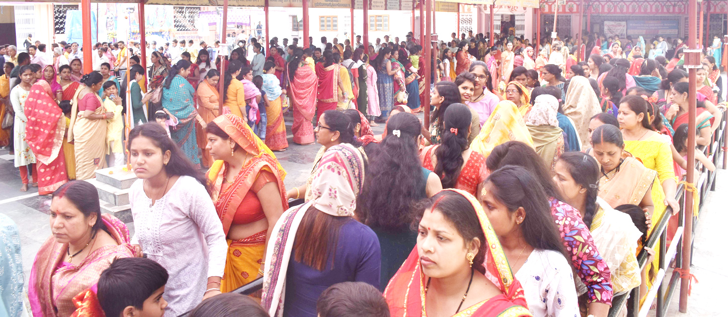 महामाया देवी पंचाग का विमोचन और सम्मान महामाया देवी पंचाग का विमोचन और सम्मान