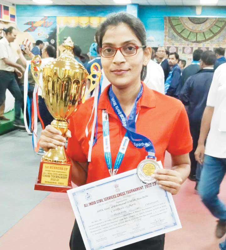 पूजा ने ऑल इंडिया सिविल सर्विसेज चैस प्रतियोगिता में सारंगढ़ का मान बढ़ाया पूजा ने ऑल इंडिया सिविल सर्विसेज चैस प्रतियोगिता में सारंगढ़ का मान बढ़ाया
