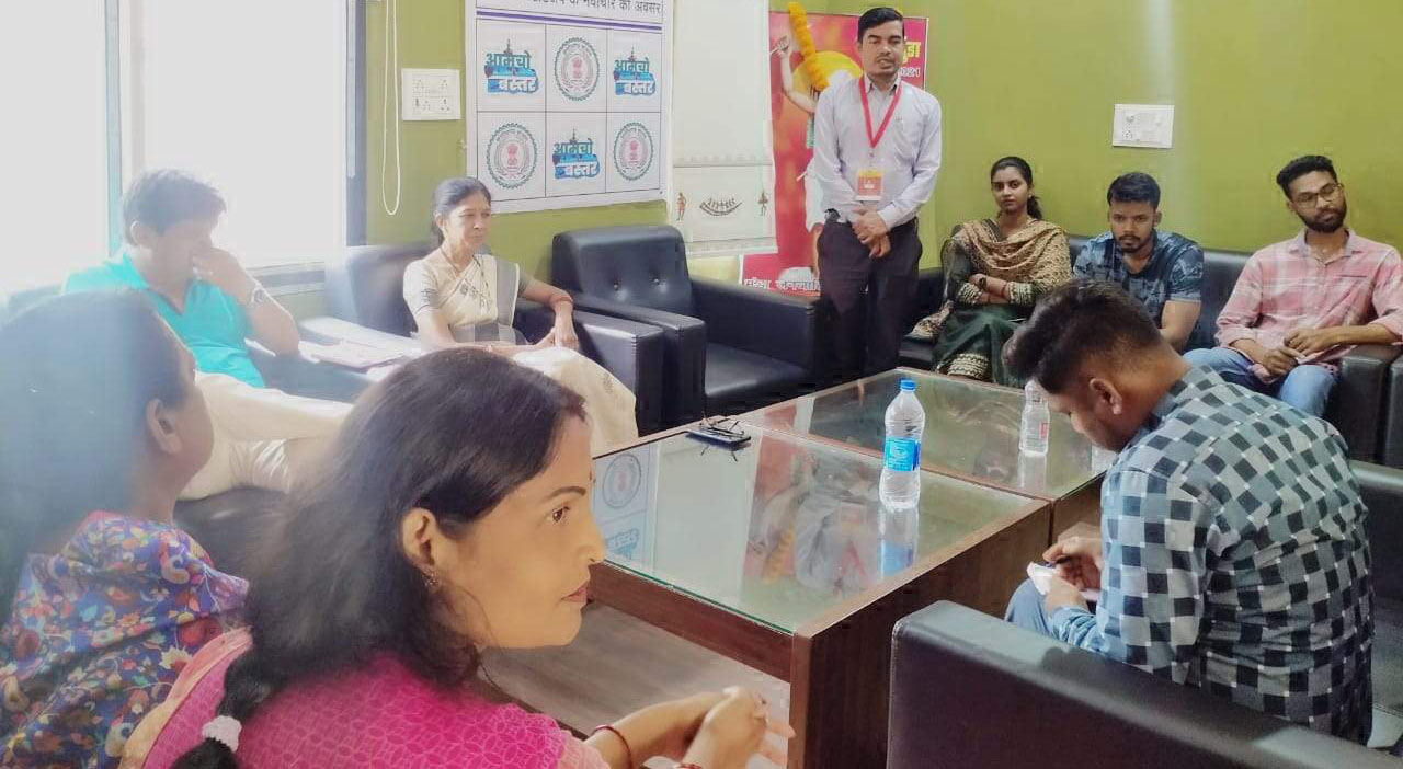 विश्व रंगमंच दिवस पर बादल में विचार गोष्ठी का आयोजन विश्व रंगमंच दिवस पर बादल में विचार गोष्ठी का आयोजन