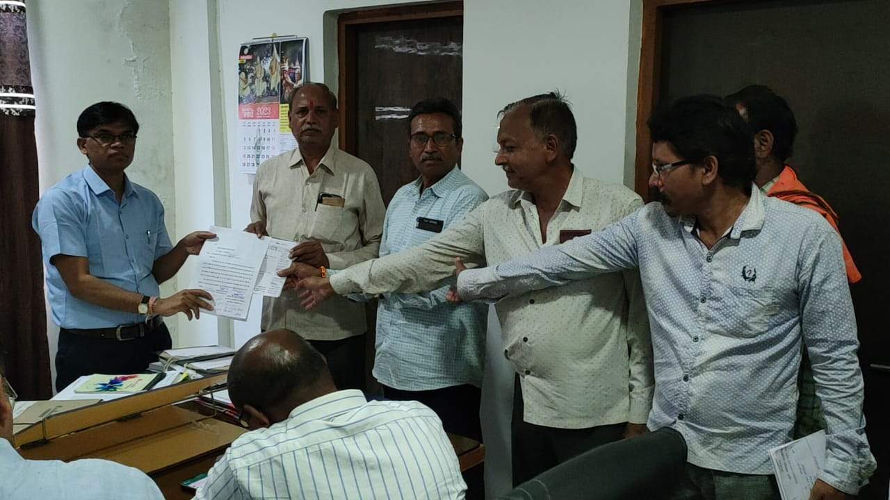 ग्रामीणों ने अवैध शराब पर लगाम लगाने पुरानी शराब भट्टी को खोलने की रखी मांग