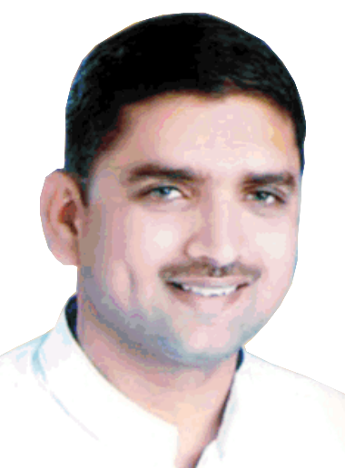 सिलसिलेवार दो बड़े ऐतिहासिक सम्मेलन से नवाज मजबूत किसान नेता बनकर उभरे सिलसिलेवार दो बड़े ऐतिहासिक सम्मेलन से नवाज मजबूत किसान नेता बनकर उभरे