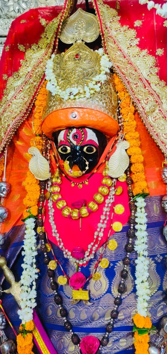 आज रात्रि देवी मंदिरों में हवन पश्चात विसर्जन भी आज रात्रि देवी मंदिरों में हवन पश्चात विसर्जन भी