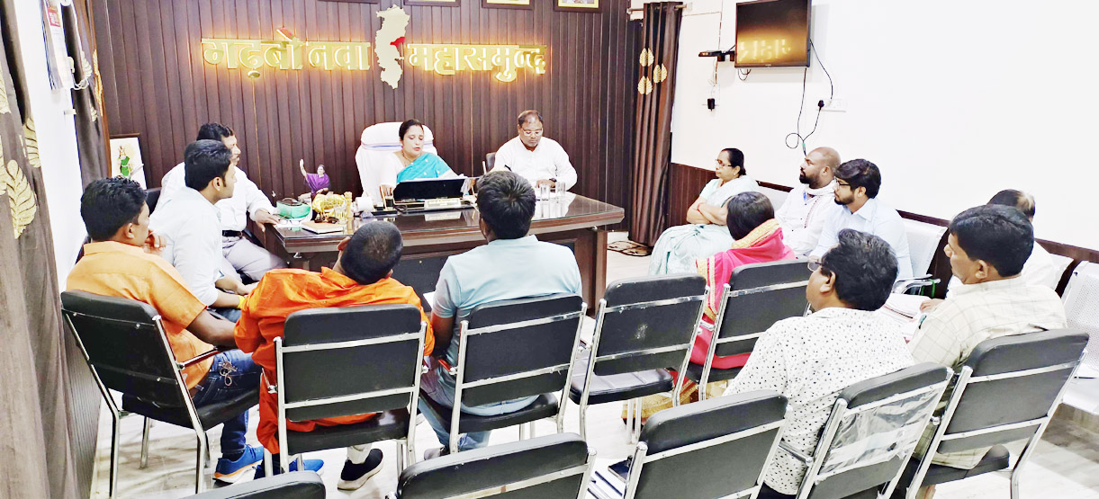 पीआईसी की बैठक: 41 एजेंडे को हरी झंडी, नपाध्यक्ष ने एक एक एजेंडा पढक़र सुनाया पीआईसी की बैठक: 41 एजेंडे को हरी झंडी, नपाध्यक्ष ने एक एक एजेंडा पढक़र सुनाया