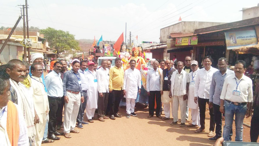 गुहा निषादराज की जयंती पर निकाली शोभायात्रा