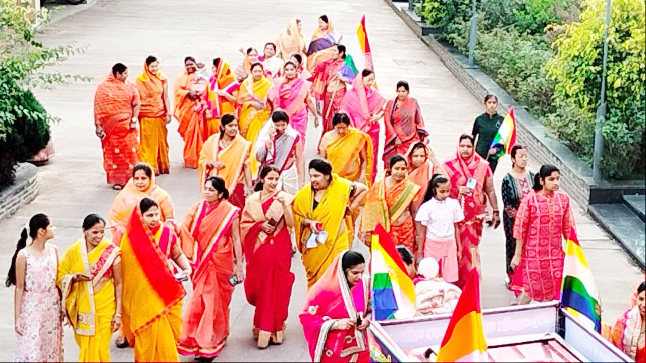 भगवान महावीर के जयघोष के साथ अहिंसा यात्रा निकली भगवान महावीर के जयघोष के साथ अहिंसा यात्रा निकली