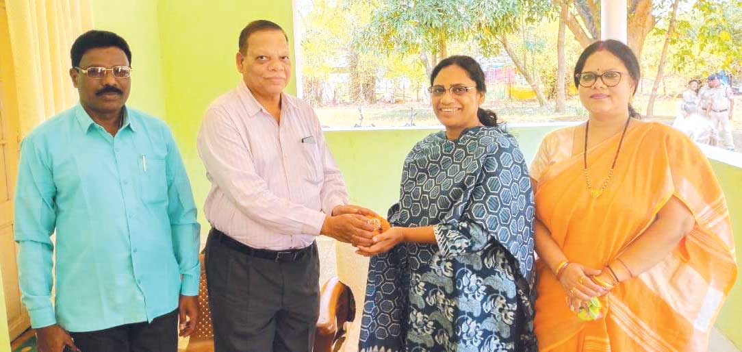 पूर्व मंत्री लता उसेंडी का स्वागत