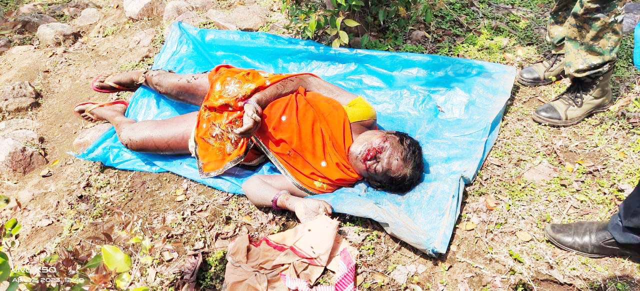 जंगल में मिली महिला की लाश, जांच शुरू